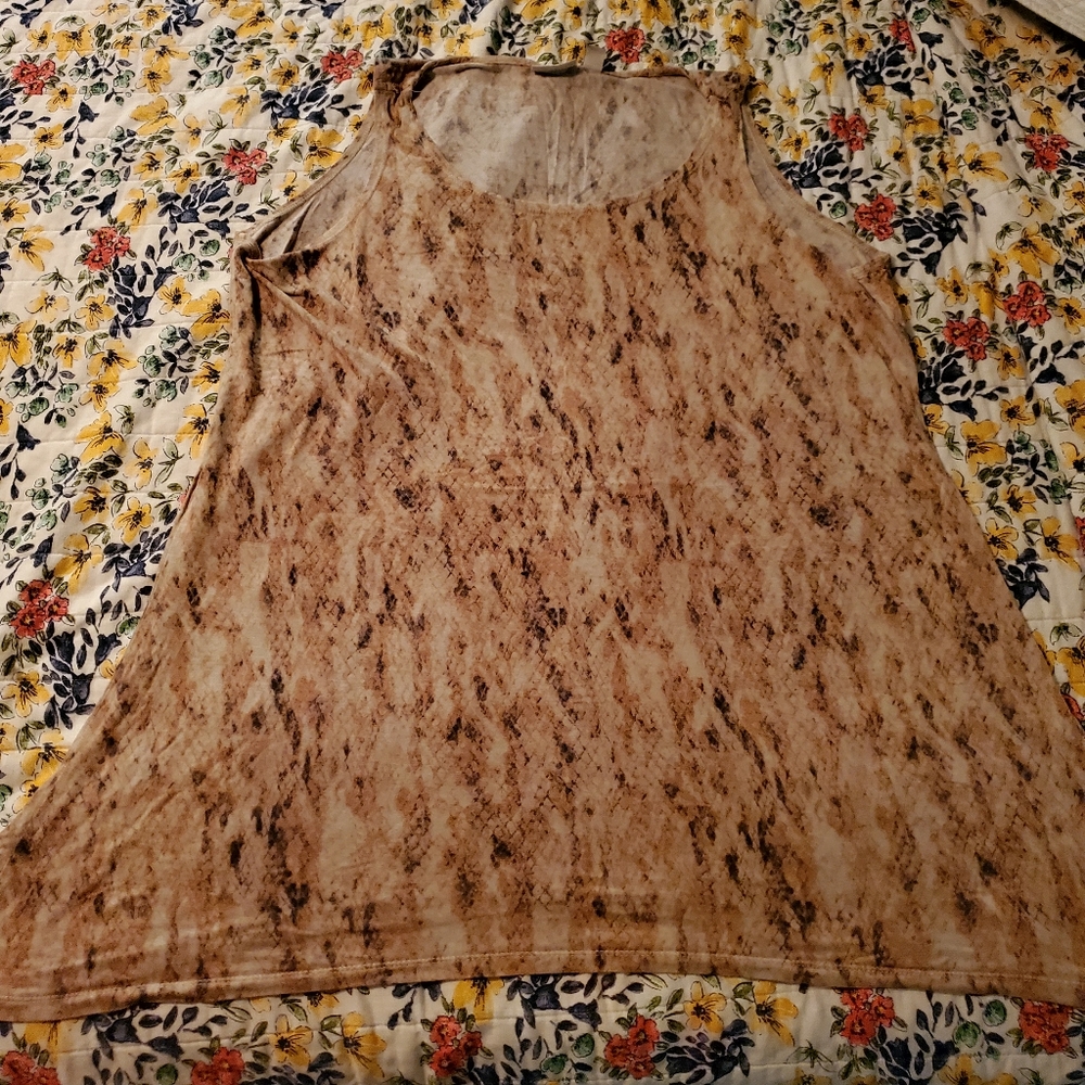 Lori Goldstein LOGO Tank